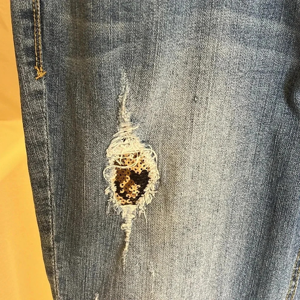 Democracy Flex‎ Ellent Distressed Jeans - Picture 4 of 10